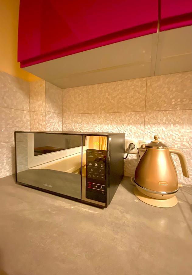 Entire Apartment In A Super Location - Cheap Monthly Rate Краков Экстерьер фото